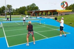 Pickleball khác với Tennis như thế nào